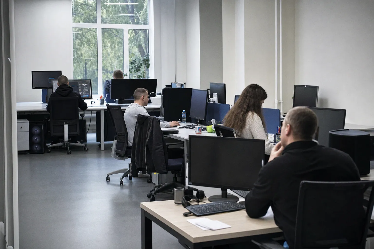 Почему опасно включать штатные комментарии в каналах МАКС